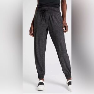 Athleta Camden Printed Jogger Pant Black Moire Size 2 -NWOT